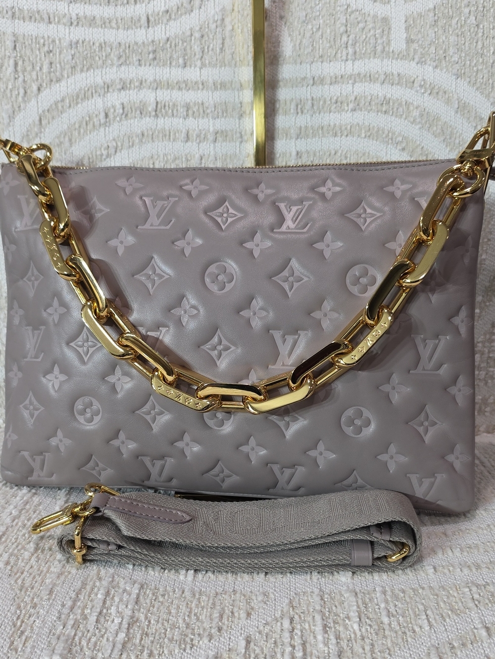 Louis Vuitton Coussin MM  Mauve Taupe Leather  Shoulder Bag with Gold Chain